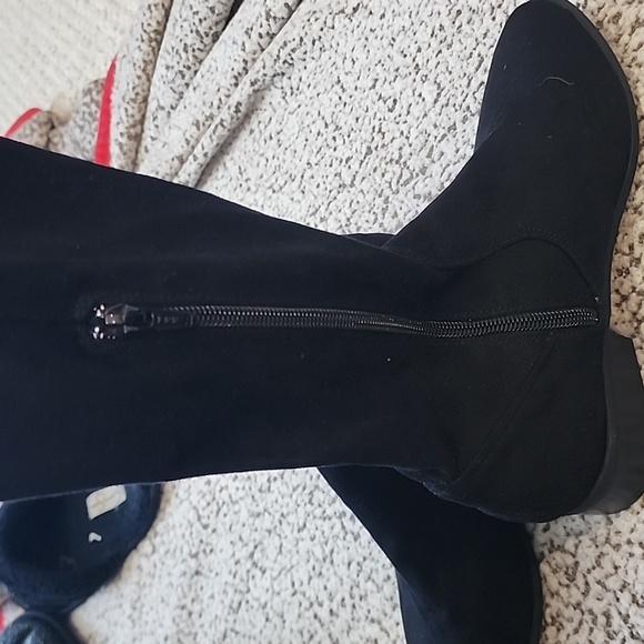 Cute Black boots over knee - Picture 7 of 8